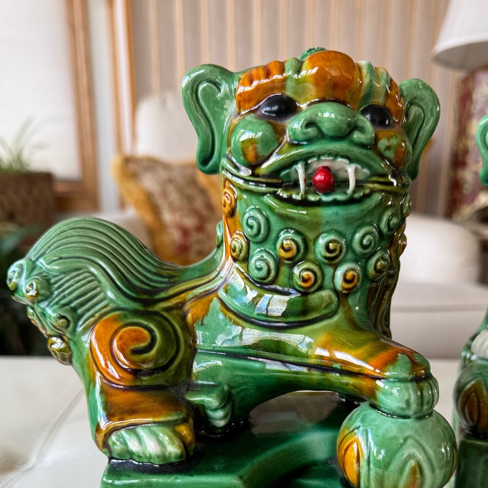 Green Ceramic Foo Dog Pair - Glazed Guardian Statues - Picture 14 of 15